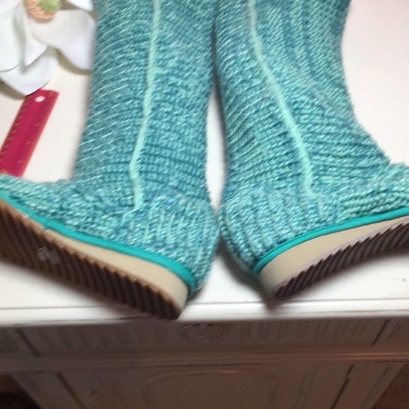 Rebels sweater boots size 6 - Picture 3 of 6